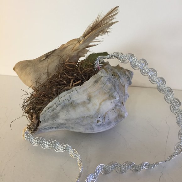 Vintage Bird Ornament Shell Hanging by Silver Ric Rack - Picture 4 of 8